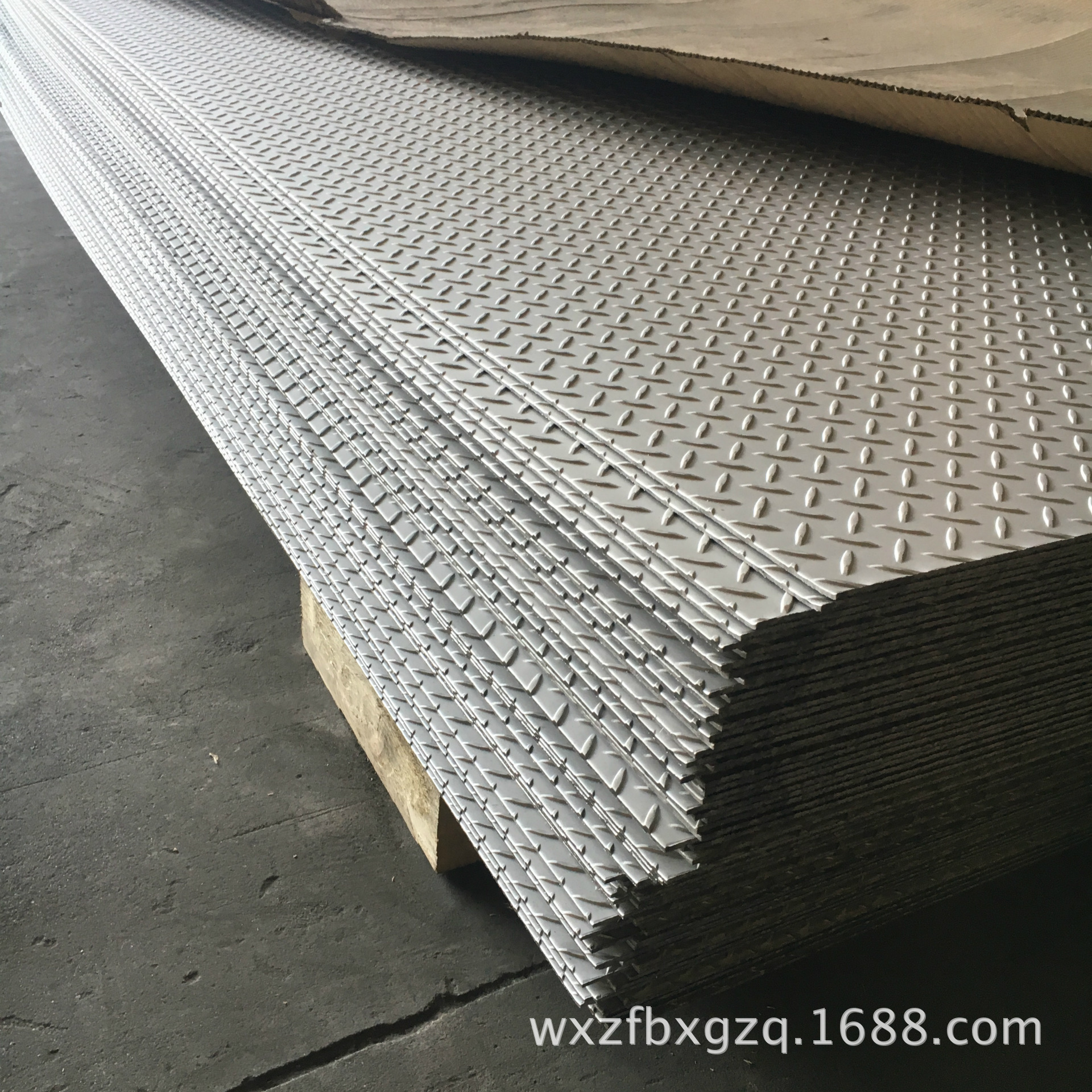 0mm-6.0mm 日本花纹板(菱形花形板)