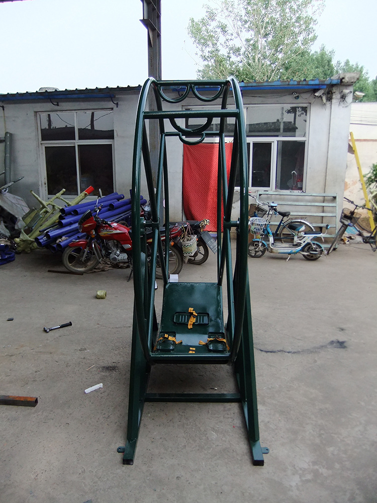 心理防眩晕训练器材抗眩晕滚轮部队飞行训练转轮旋转拓展训练