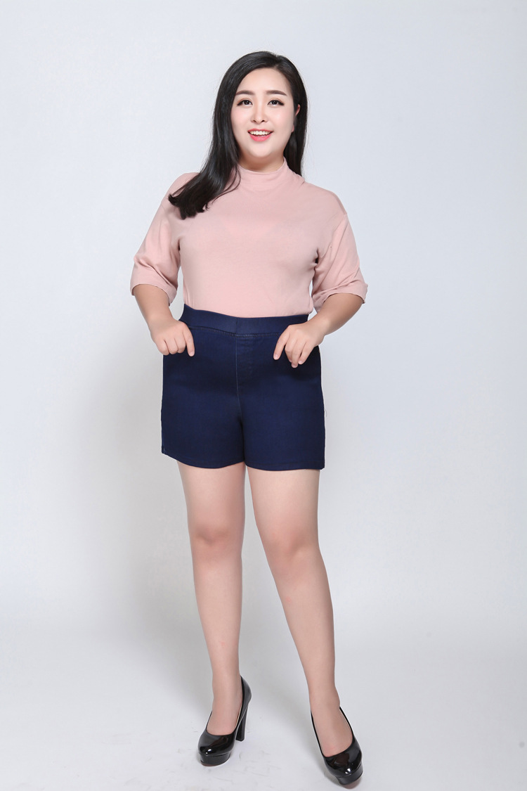 加肥加大码女装牛仔裤弹力宽松200斤牛仔短裤女胖mm显瘦女裤代发