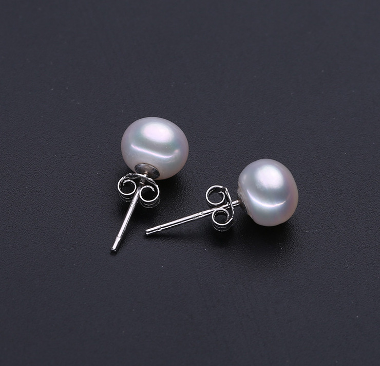 产品实拍图产地: 浙江诸暨  山下湖珍珠等级:aaaa珍珠形状:扁圆珍珠