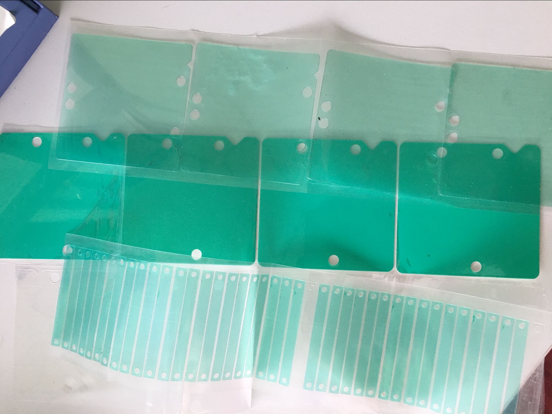 供应pet片材加工pet保护膜模切成型硅胶pet保护膜冲型