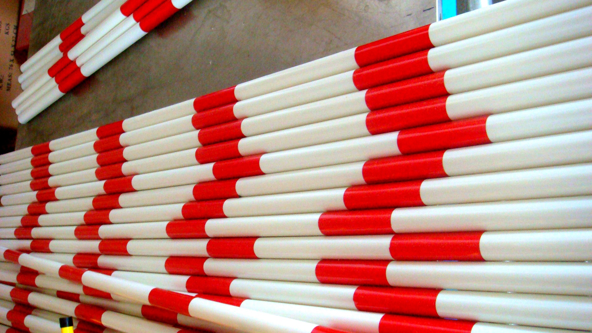 标志杆 足球训练障碍杆 篮球足球训练绕杆 红白绕桩练车杆