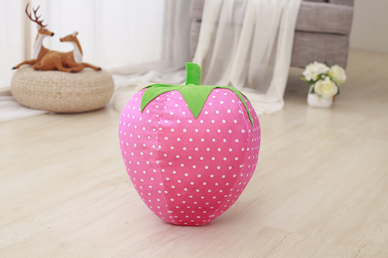 创意草莓抱枕公仔毛绒玩具腰靠枕u型颈枕午睡枕头生日礼物送女生