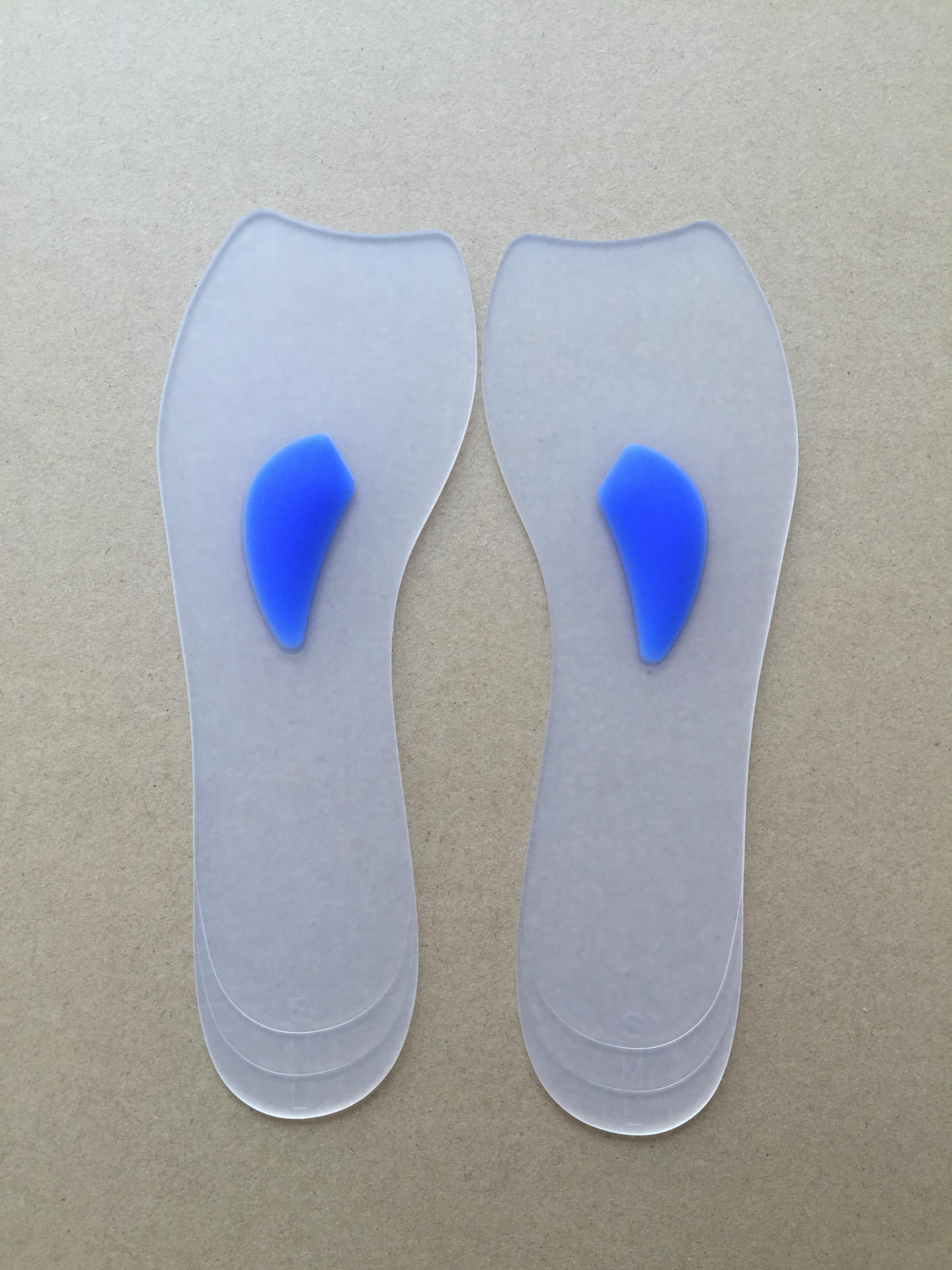 硅胶减震鞋垫硅胶运动鞋垫 扁平足矫正鞋垫足弓垫 库存硅橡胶鞋垫