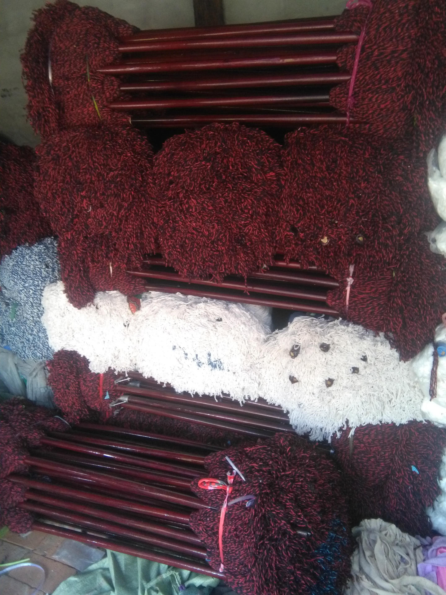 厂家直销批发普通木杆圆头无纺棉布棉线拖把珊瑚绒吸水毛巾条墩布