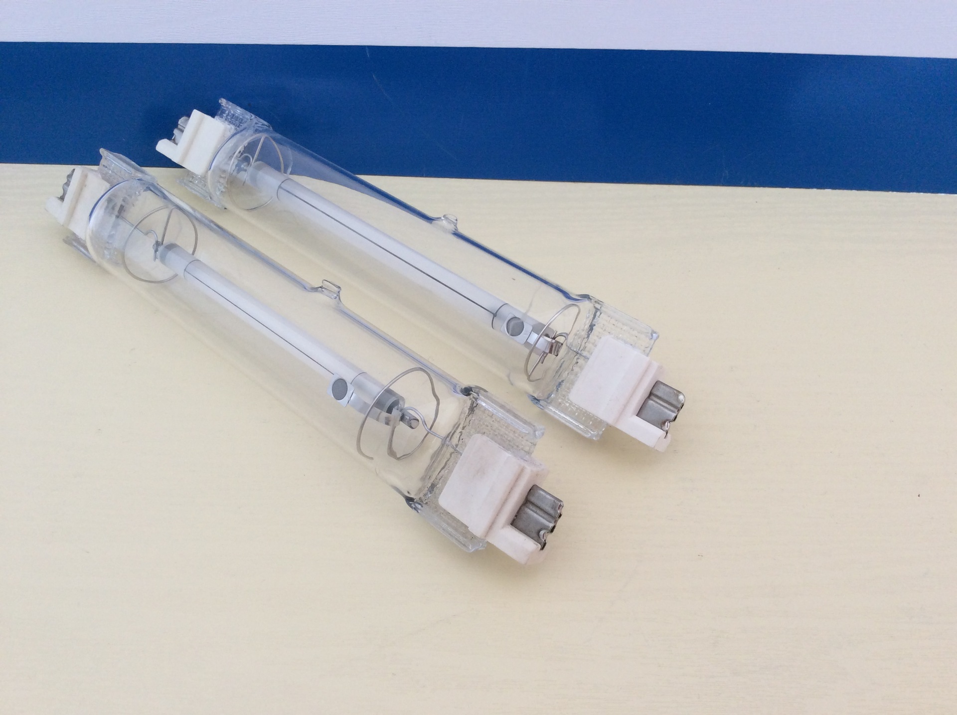 高光效高显色250w/400w双端钠灯特殊照明钠灯