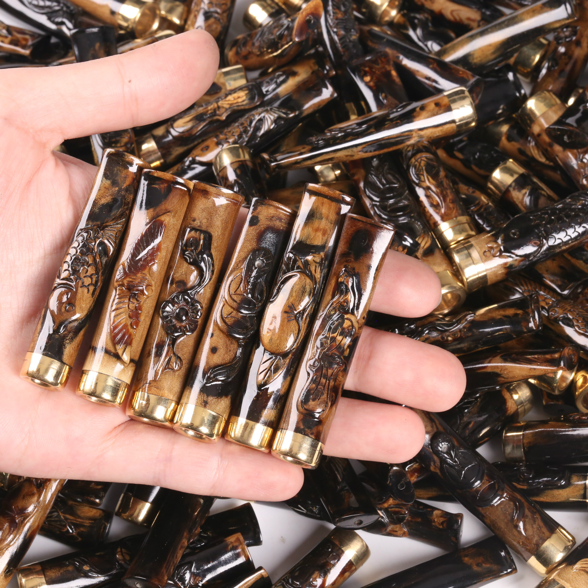 郑走鬼海柳烟嘴雕刻双重循环过滤 黑珊瑚烟嘴血柳活柳厂家直销