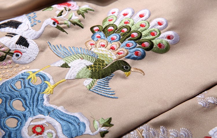 2016欧美女装 孔雀小鸟 重工刺绣七分