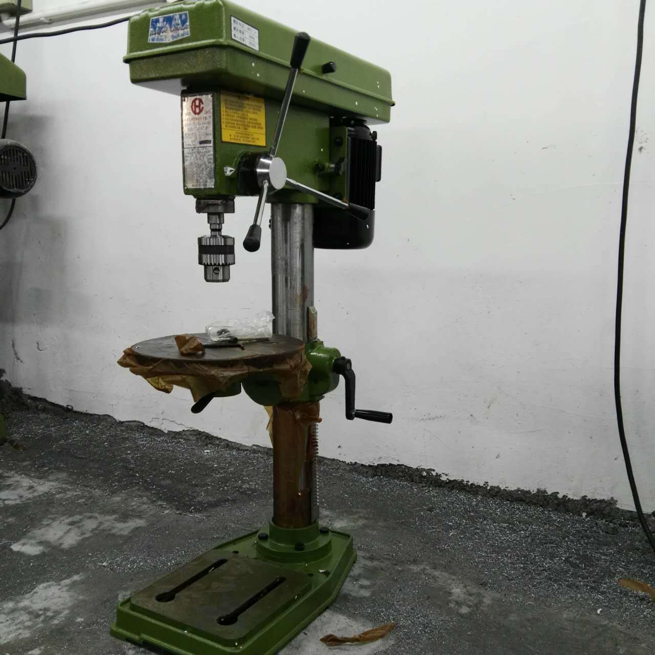 供应zq4113 zq4113ii钻床 杭州西湖轻型台式钻床