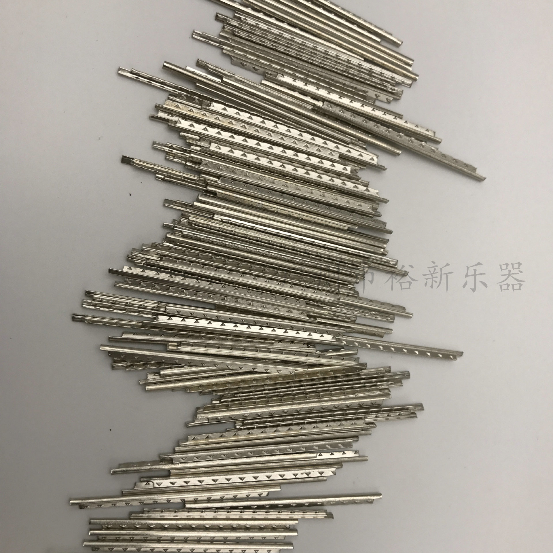 乐器配件-供应电木吉他品丝民谣古典1.6-2.9mm小四弦曼陀铃18镍白铜品