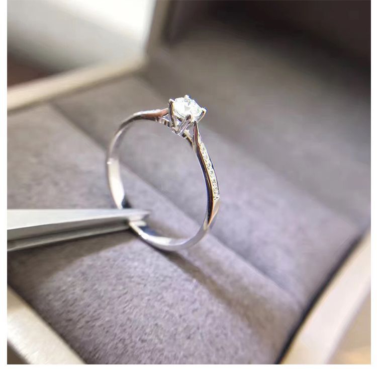 20分钻戒 女经典四爪18k金镶钻石戒指求婚结婚订婚钻戒定做可刻字