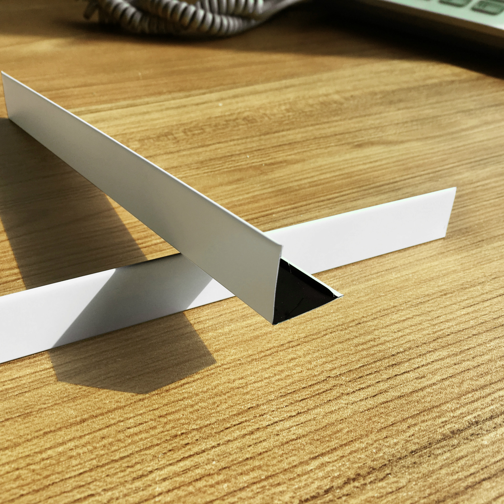 腾鑫t型烤漆龙骨 22#边角 防火防潮烤漆处理 22*22*0.23 石家庄