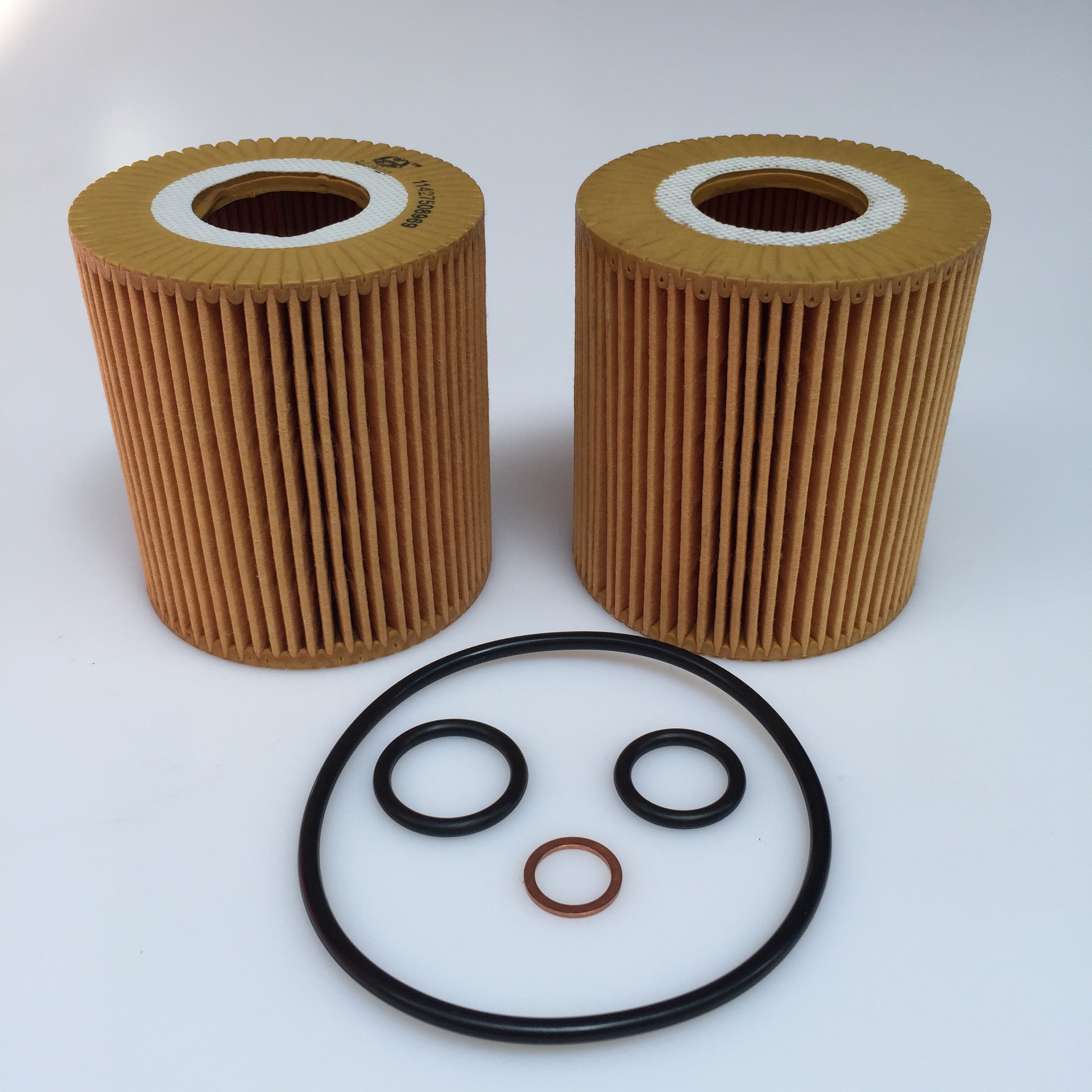 11427508969 宝马3系机油滤芯:e46-318宝马机油滤清器bmw机油滤芯