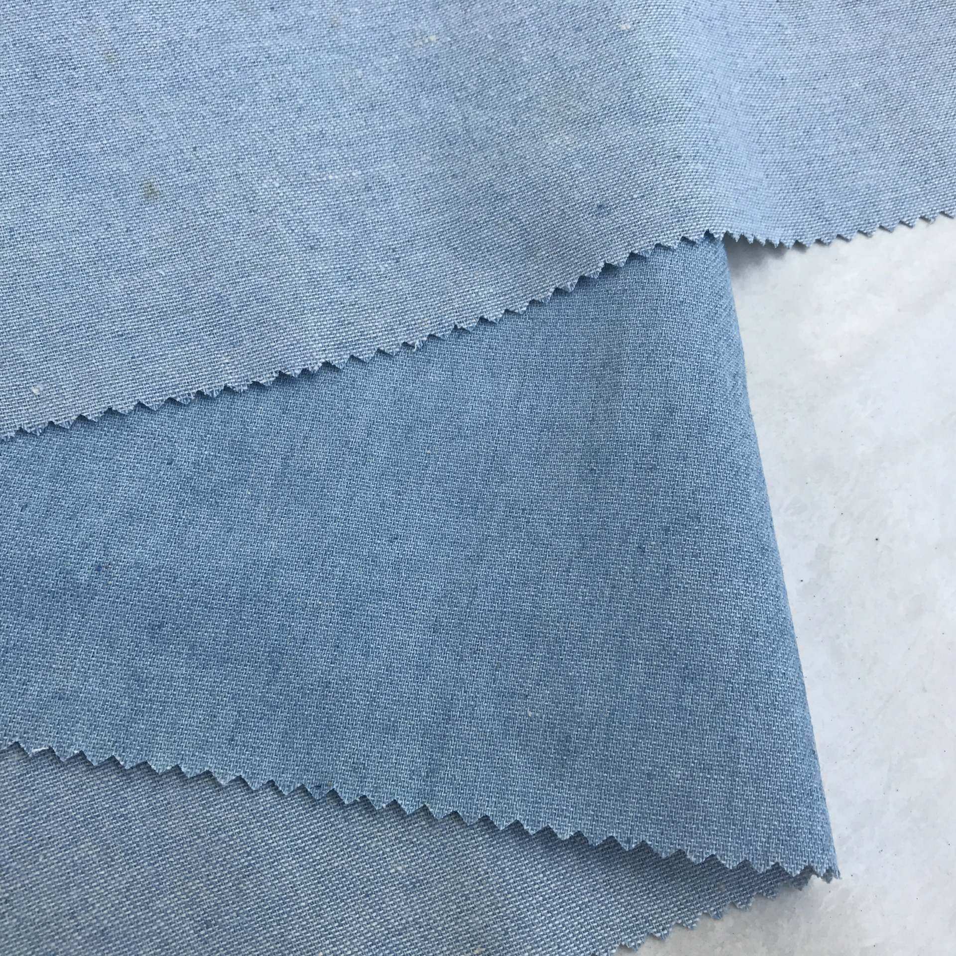 低价处理布 全棉浅色16支筒子纱牛仔布 幅宽160cm 库存牛仔面料