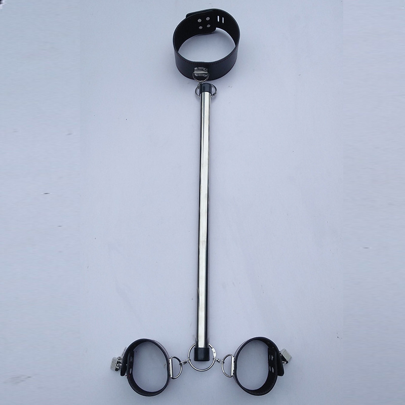 厂家直销成人情趣用品批发不锈钢皮革手铐项圈捆绑束缚反背相连