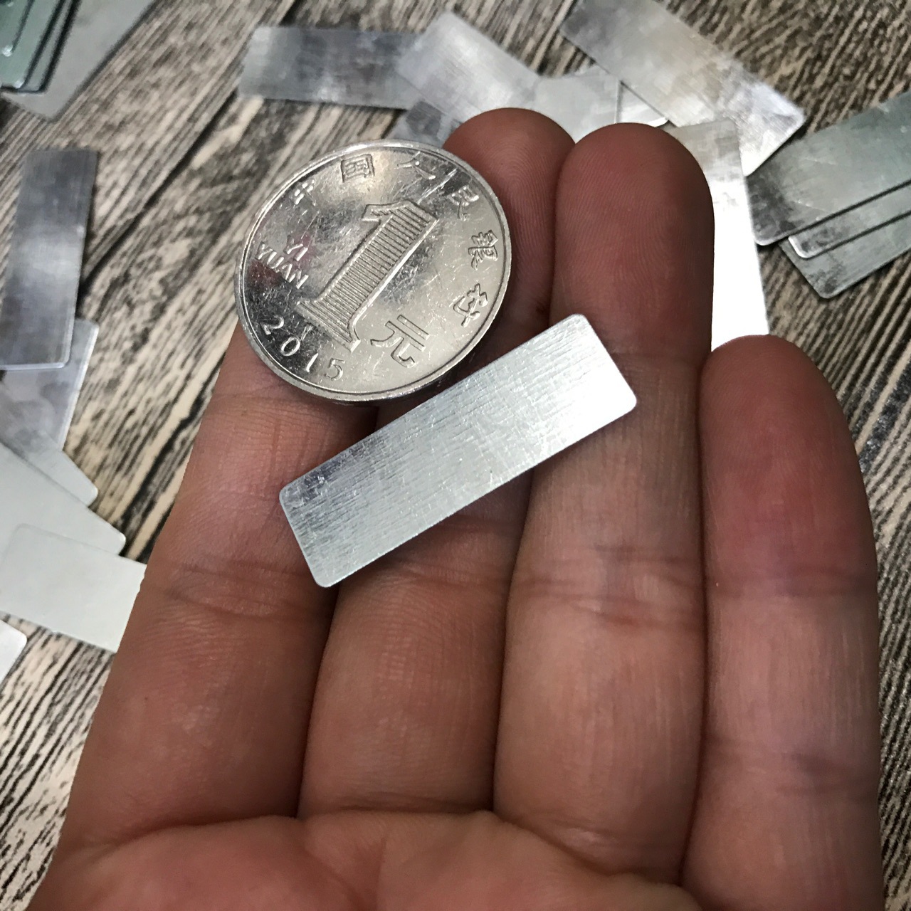 特价 长方形铁片 无磁性 包装盒用铁片 长30*10*0.