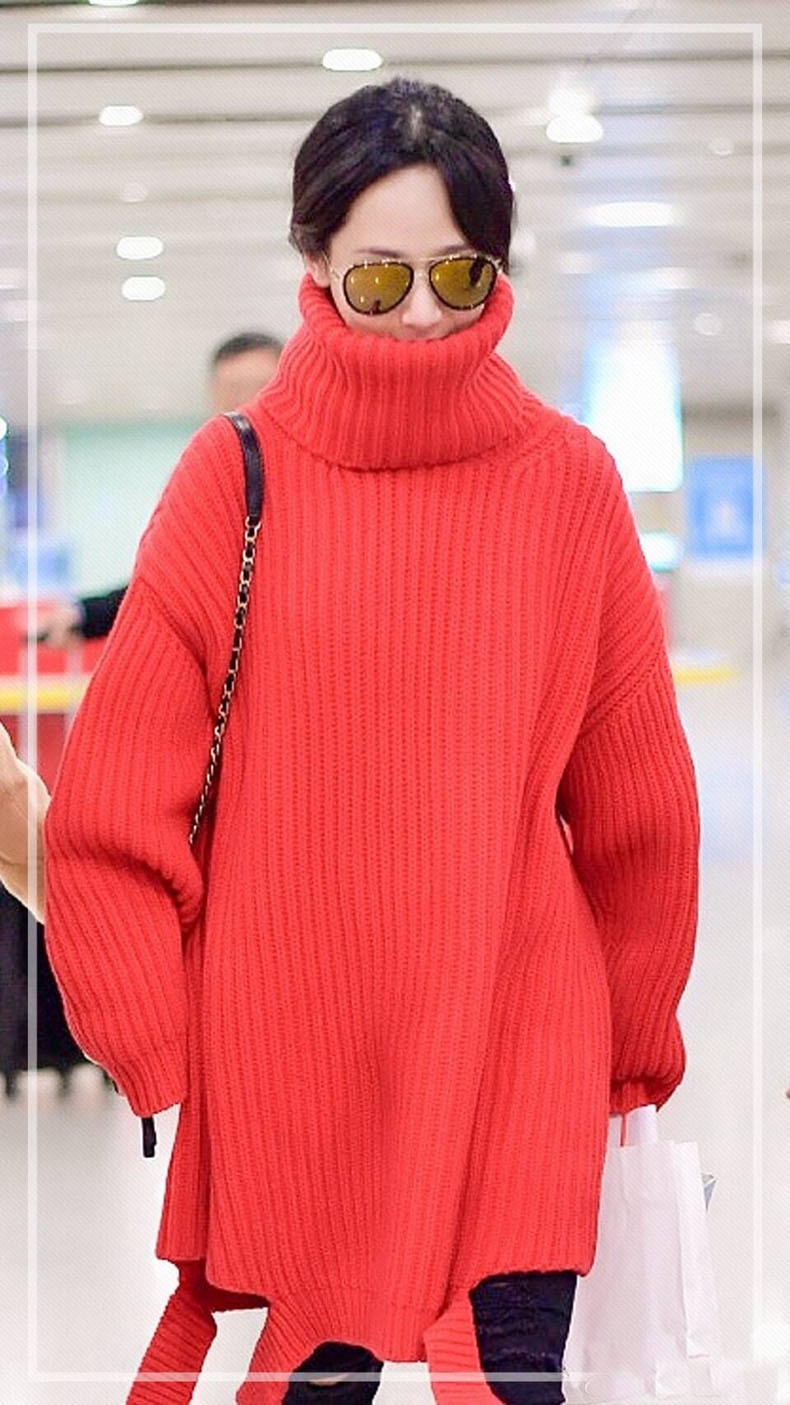 2017秋冬明星杨紫机场同款红色高领宽松中长款针织衫加厚毛衣女