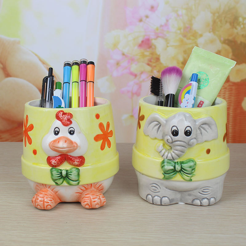 Ceramic Craft Gift Hand-Painted Decoration Cartoon Cute Student Large Pen Holder Anime 61 Children's Day Gift