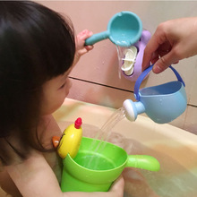 儿童婴儿浴室沐浴洗澡玩具小鸡洗头杯水勺水瓢宝宝软胶花洒