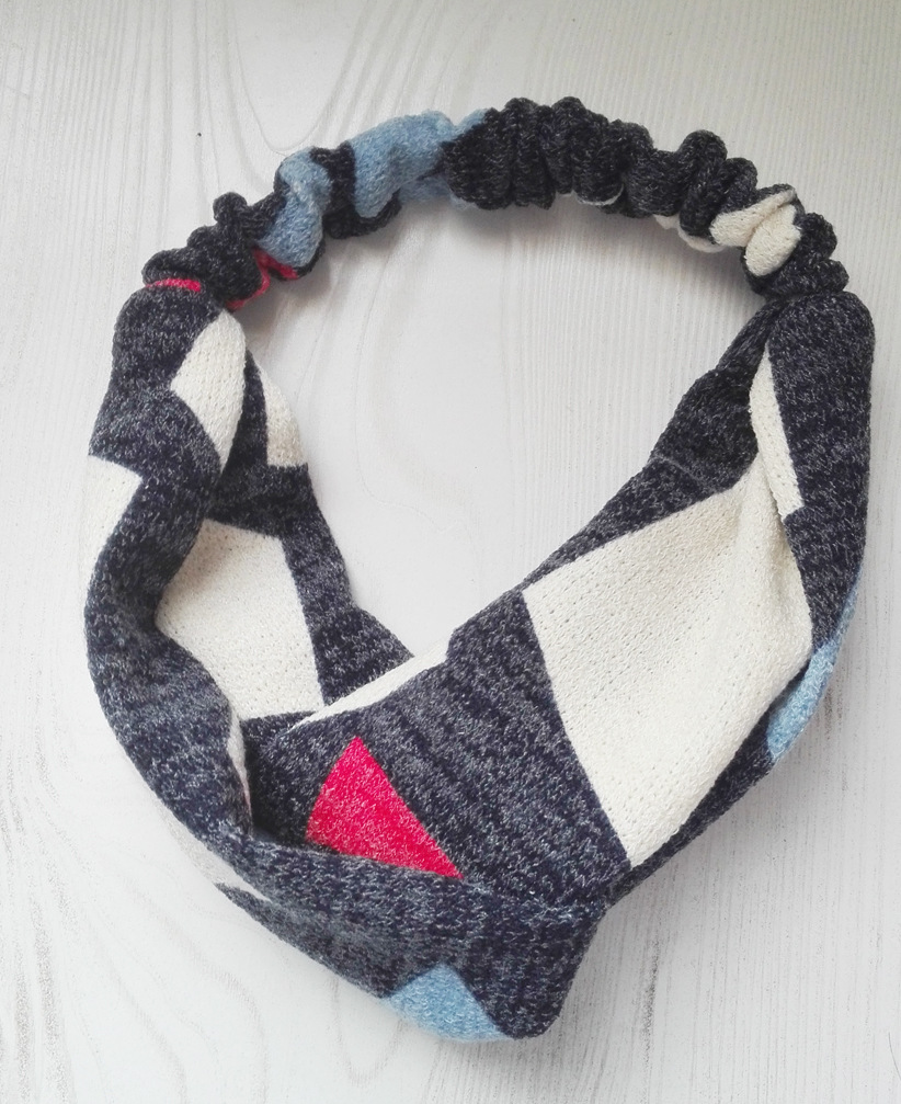 2017年秋冬针织不规则几何图案交叉发带头带hb71005