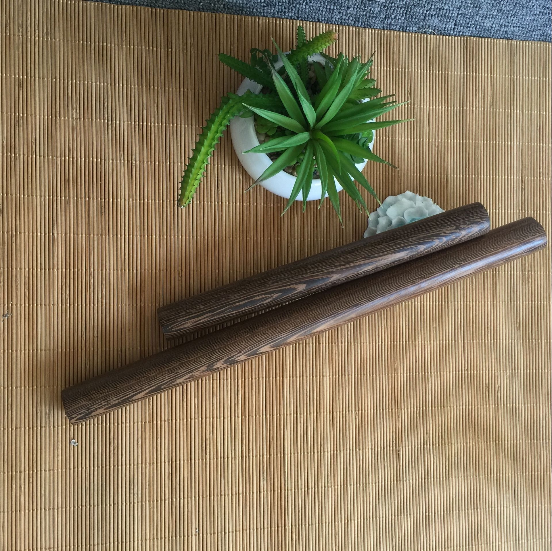 新品上架鸡翅木擀面杖 实木饺子云吞擀面杖厨房用品批发