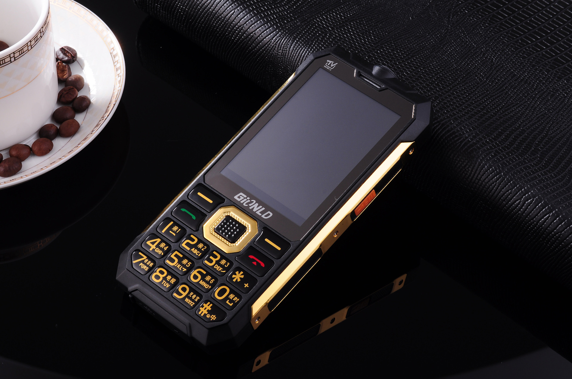 新款电霸三防军工手机免费电视长待机双卡双待手电筒老人手机