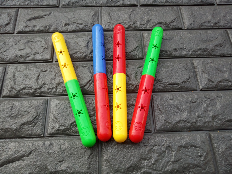 有声体操棒接力棒幼儿园做操塑料彩棒儿童运动健身器械接力棒批发