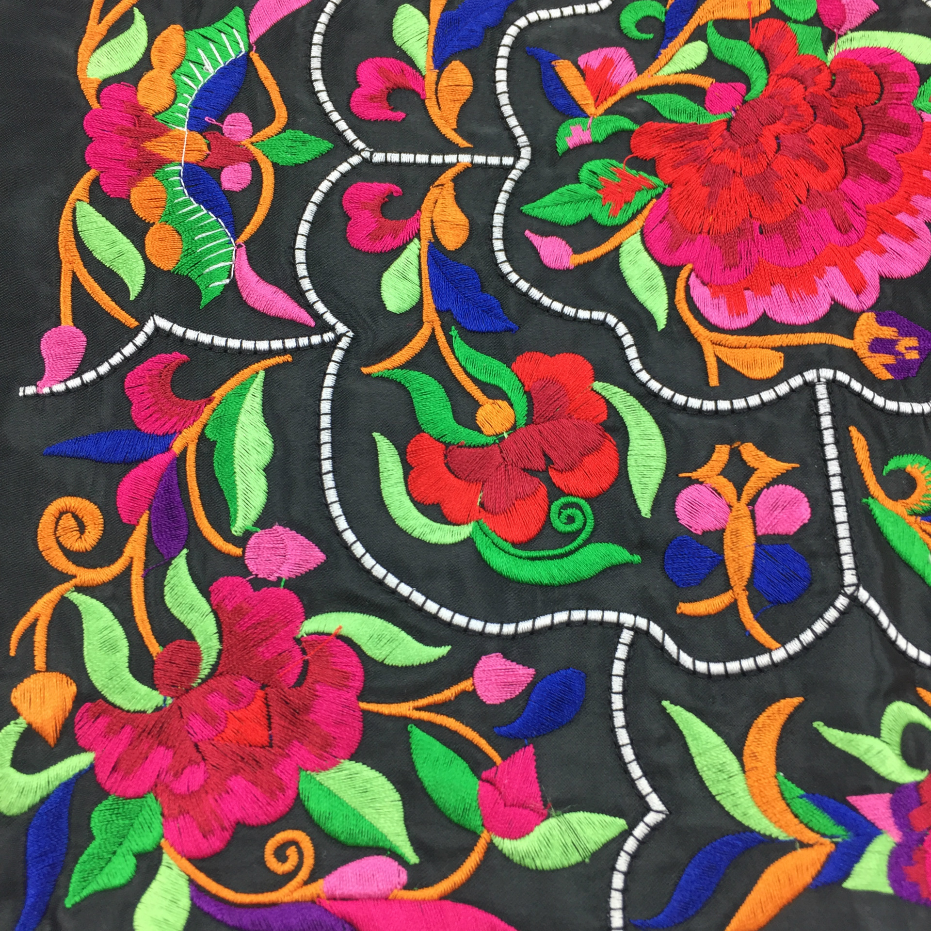 厂家直销 民族diy布艺绣片 服装辅料民族绣片方形民族风绣片批发