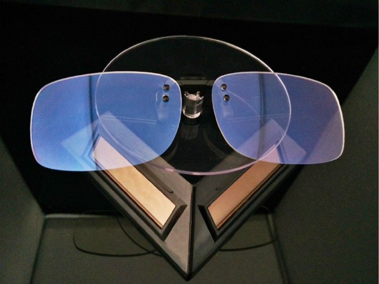 pc眼镜夹片蓝光夹片小夹子夹片镀膜夹片辐射保护眼睛电脑护目夹片