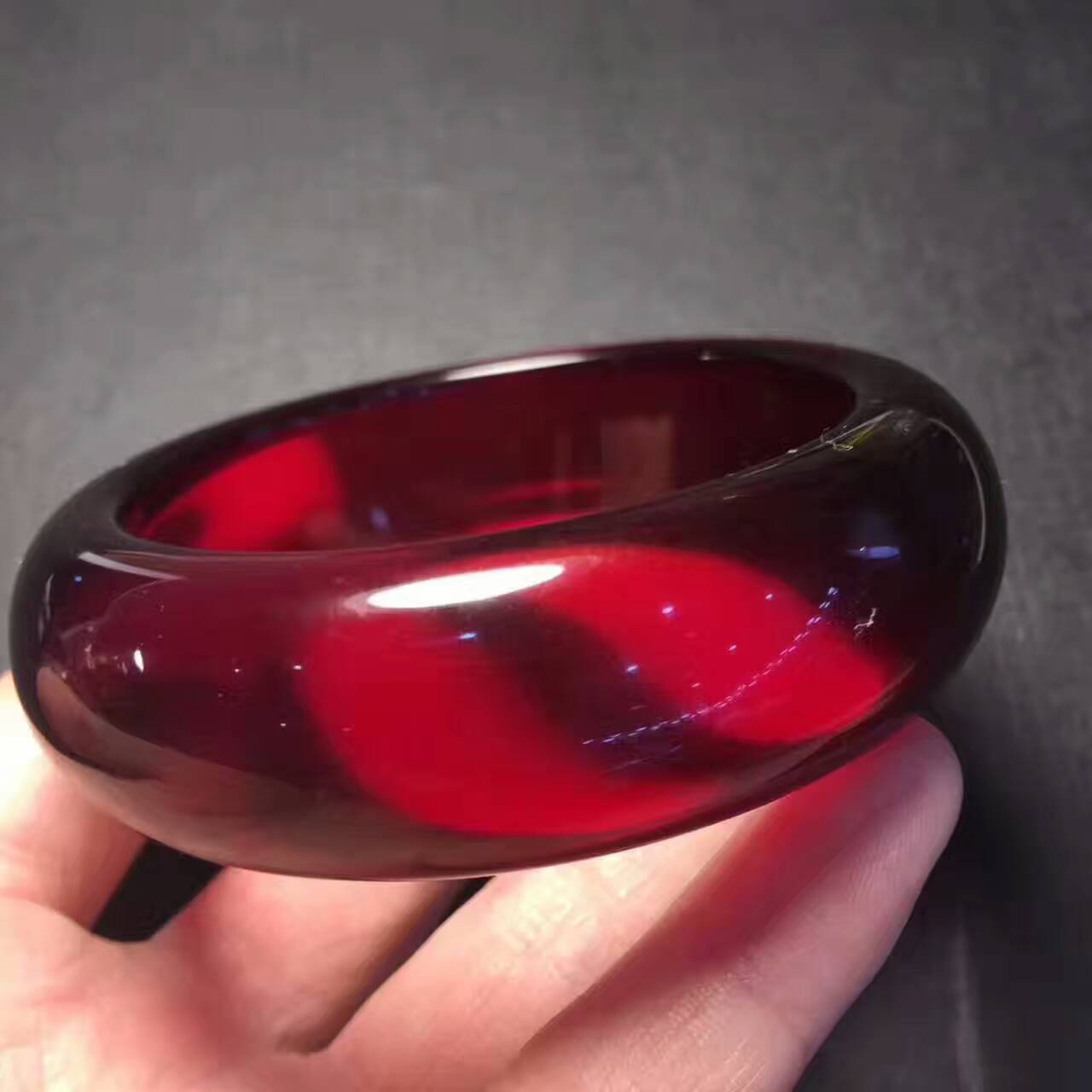 波兰蜜蜡手镯女 红血珀手镯圈口54-62mm