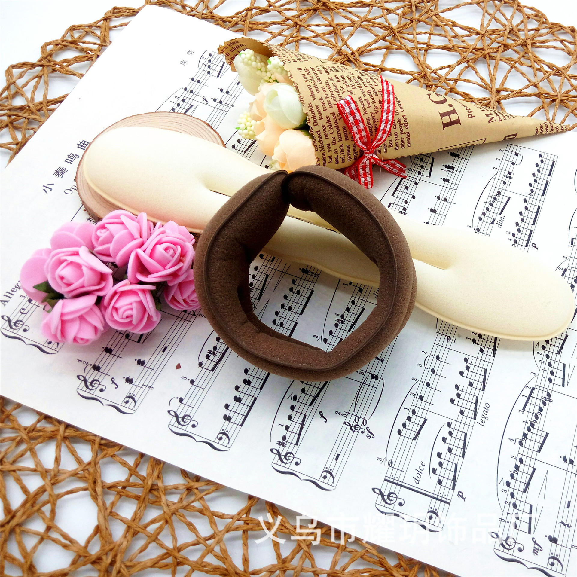 秋季新款小号厚款海绵盘发器 新款海绵盘发棒 花苞头丸子头神器