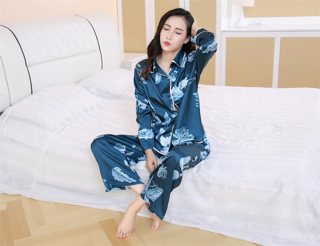 淑女春季真丝刘涛同款选什么牌子好 同款好推