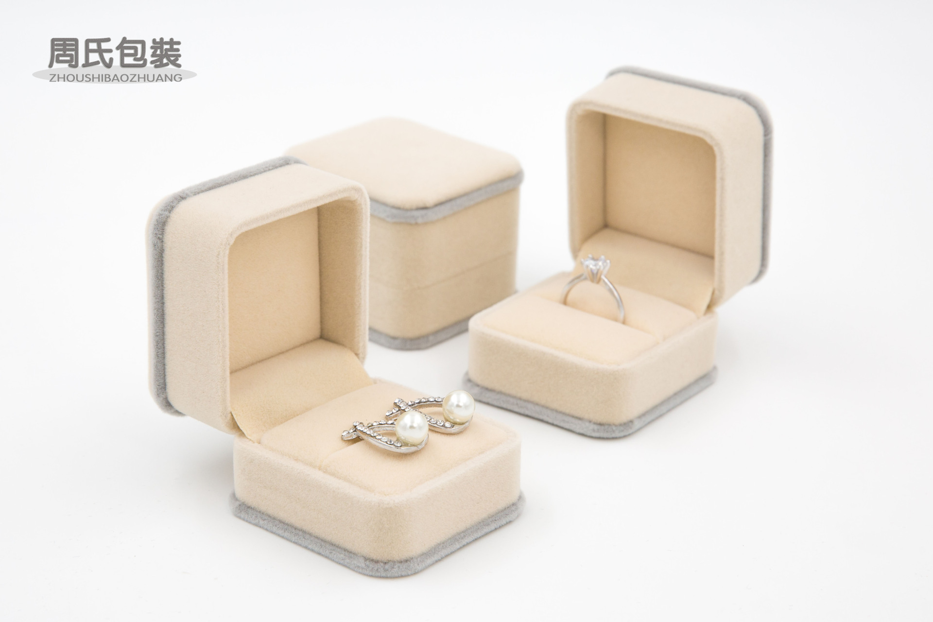 厂家直销高档绒布圆角戒指盒5*5cm钻戒盒珠宝首饰盒耳钉盒