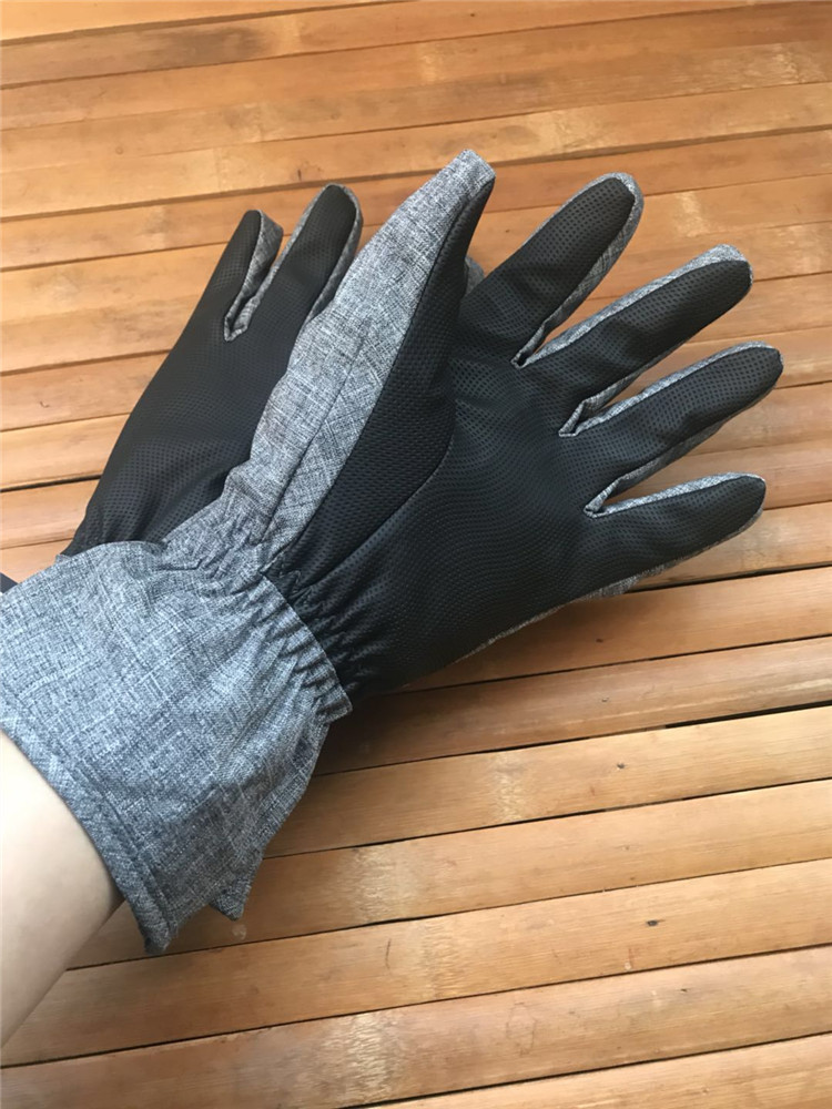 韩国户外男女骑行保暖防滑防水手套隐形拉链口袋分指加厚滑雪手套