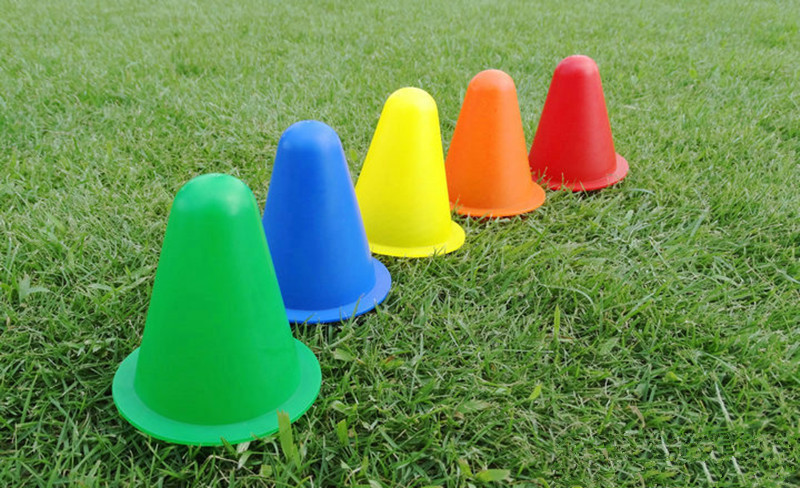 8厘米轮滑小标志桶 障碍物角标 溜冰脚标路障锥形旱冰鞋练习桩