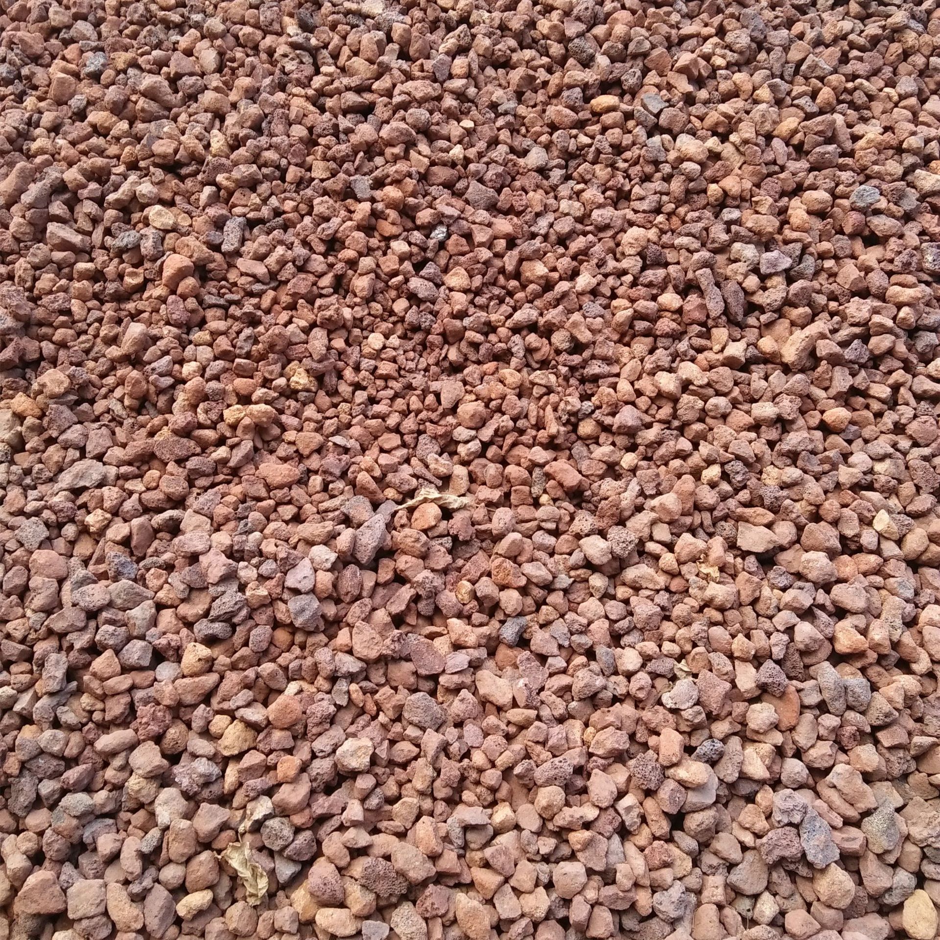 支付原产地河北货号2品名火山石品级一级品牌华伟火山岩石材性能优越