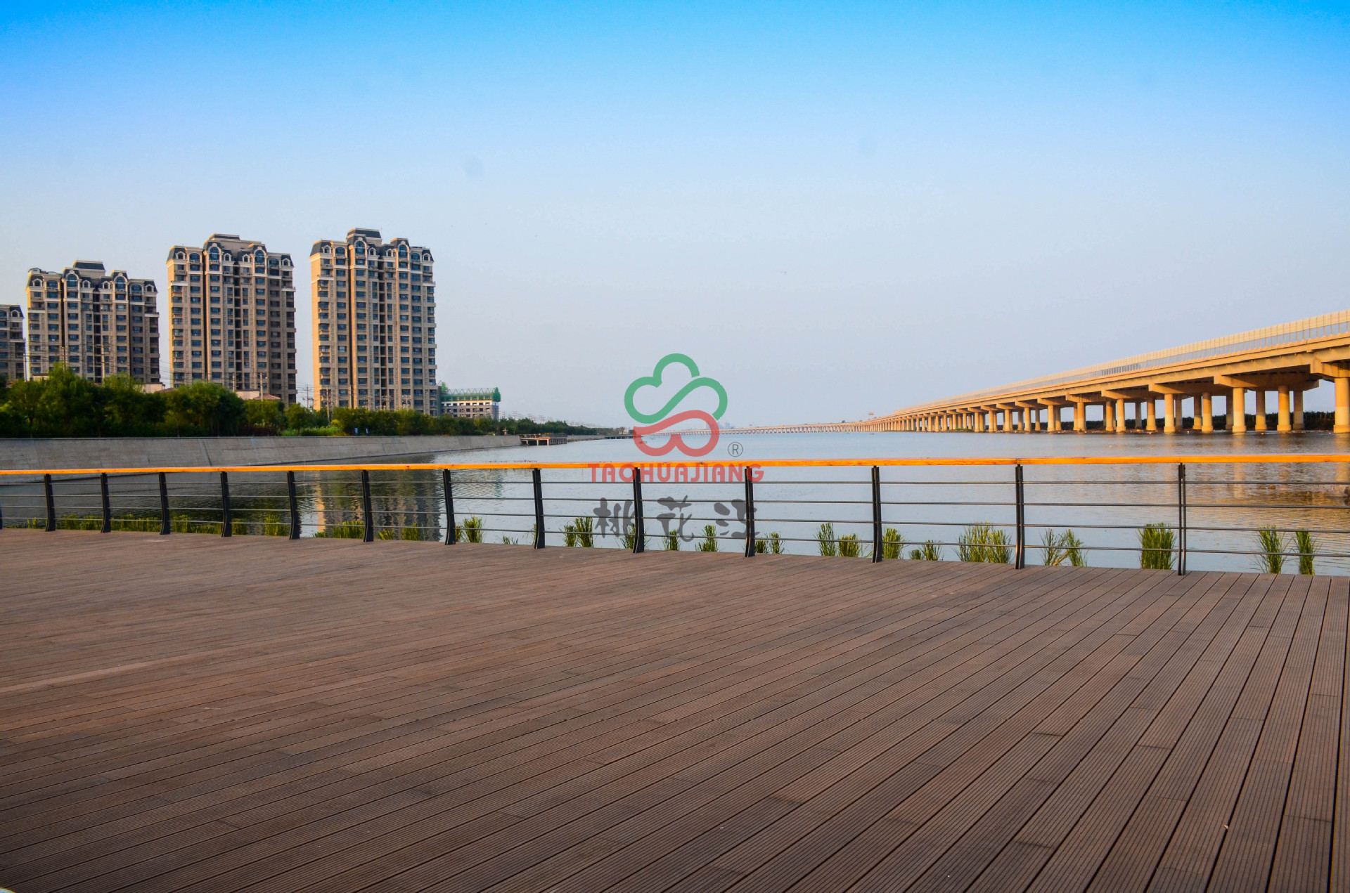 桃花江户外重竹地板高炭防腐高耐候室外专用竹木地板材料厂家定制