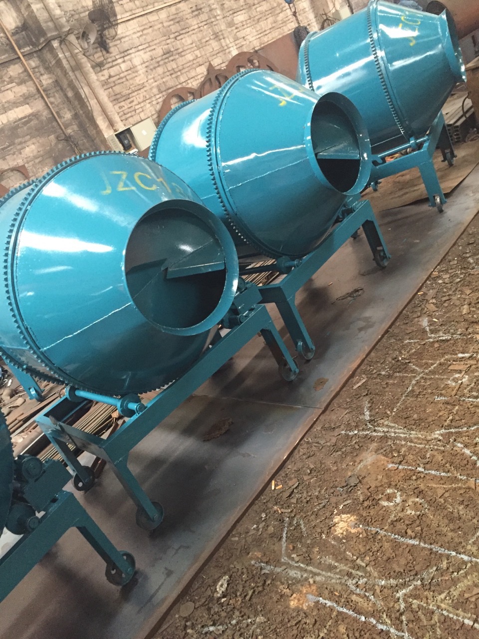 混凝土搅拌机 水泥搅拌机 微型搅拌机 建筑机械 混凝土水泥搅拌机