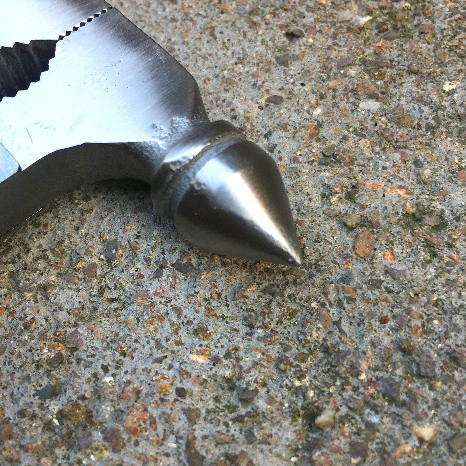 批发锥形安全锤 救生锤 多功能安全锤汽车充电 安全逃生锤子 尖头