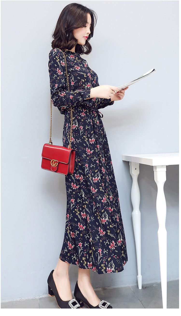 2019春秋新款女裙子韩版修身印花长裙小香风显瘦长袖碎花连衣裙潮