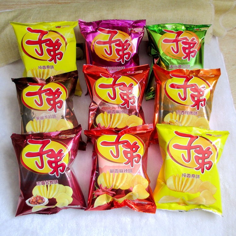 子弟薯片18g云南特产麻辣小吃洋芋土豆片办公室休闲零食品批发