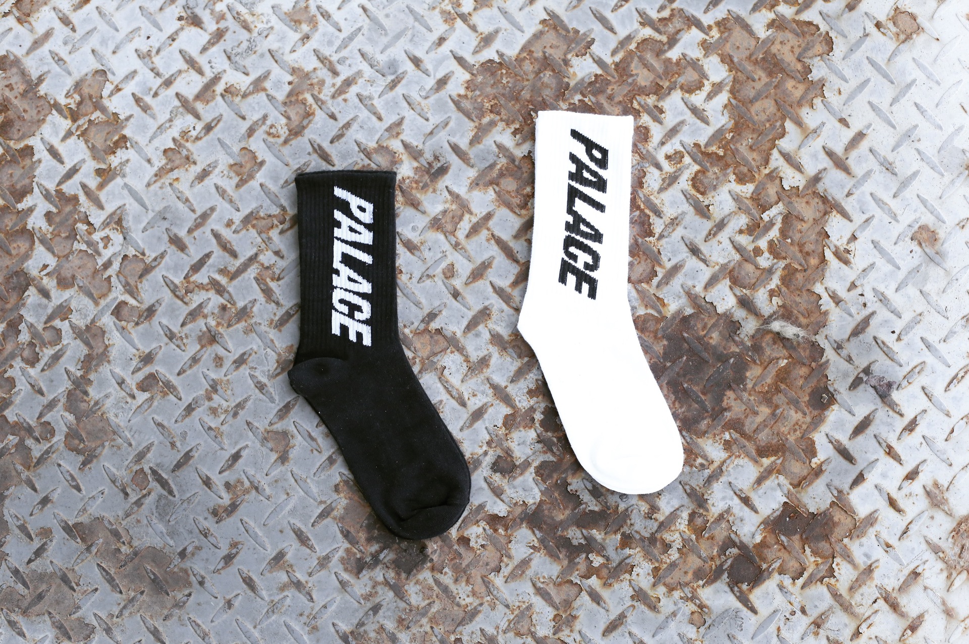 palace三角p字黑白色春夏季中筒袜嘻哈潮男女滑板街舞运动原宿袜