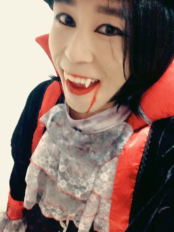 外贸 万圣节吸血鬼假牙僵尸牙齿小虎牙影视cos化妆舞会道具批发