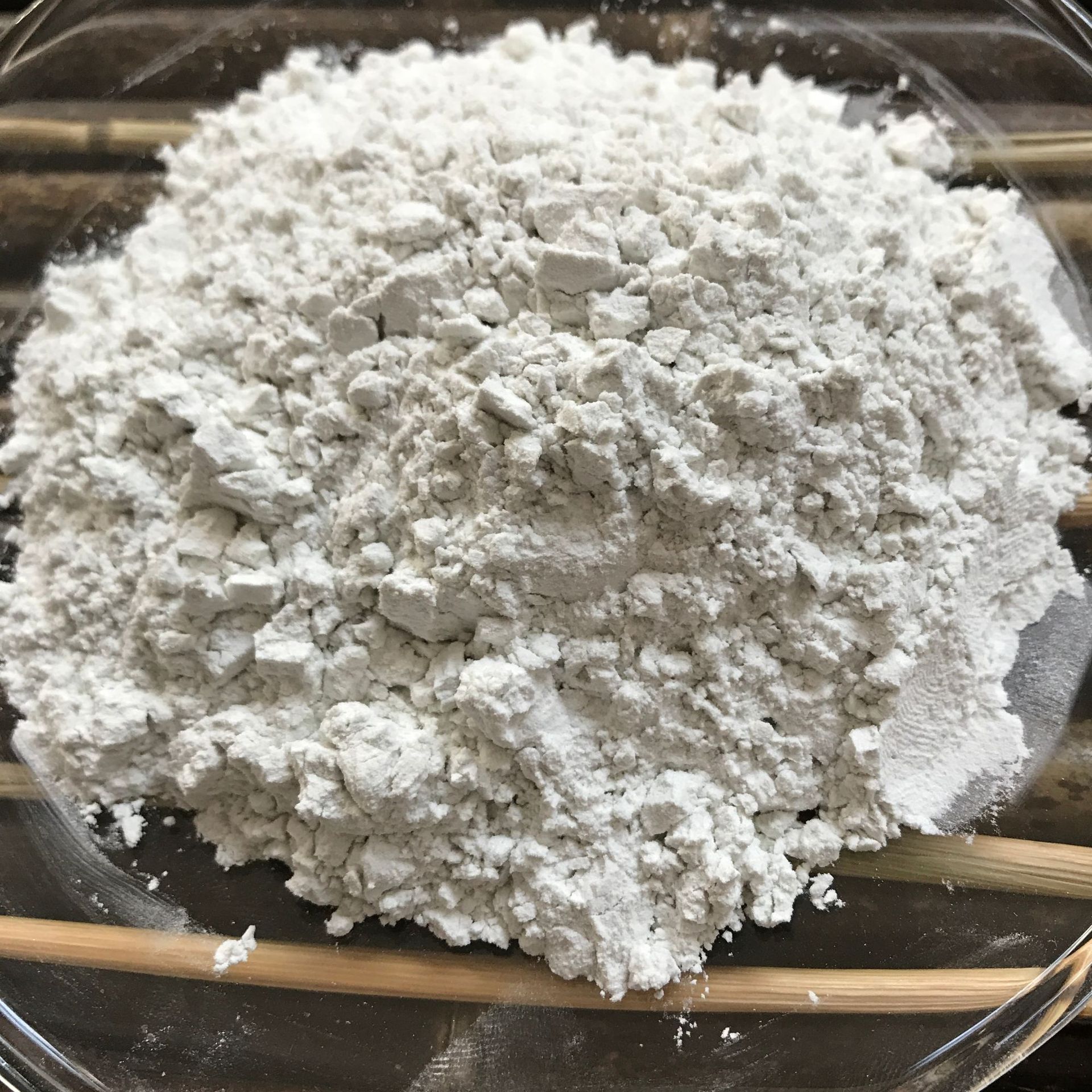 绢云母粉 供应干法1250目绢云母粉 油漆涂料厂用云母粉