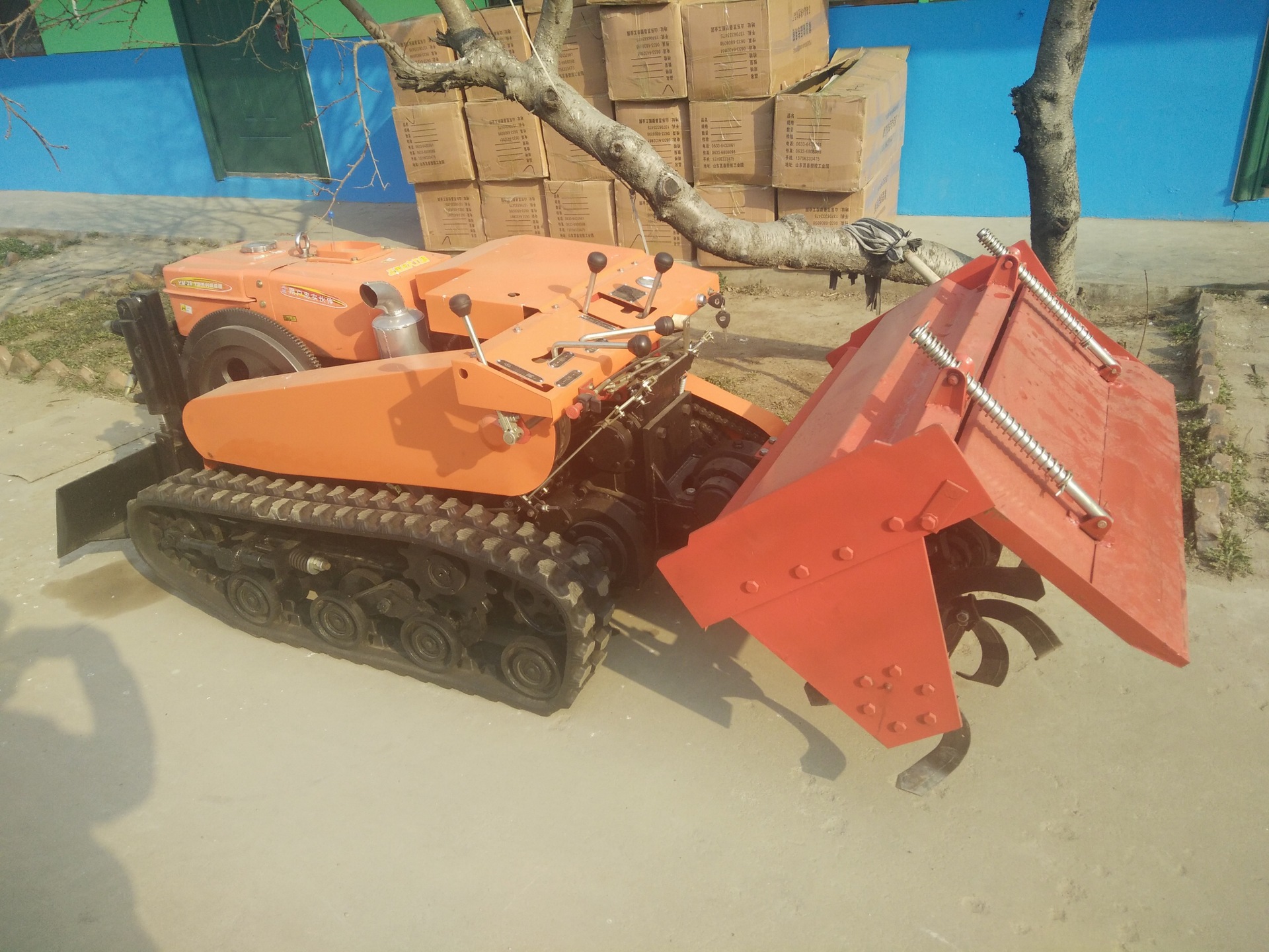 柴油电动遥控旋耕机