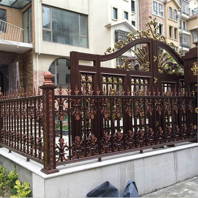 厂家供应小区围墙铁艺栏杆 铸铁护栏 庭院围栏