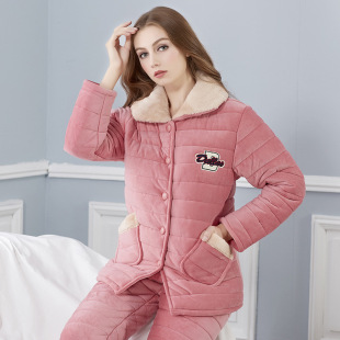 睡衣冬季女士新款夹棉三层加厚加绒秋冬家居服珊瑚绒保暖棉袄套装