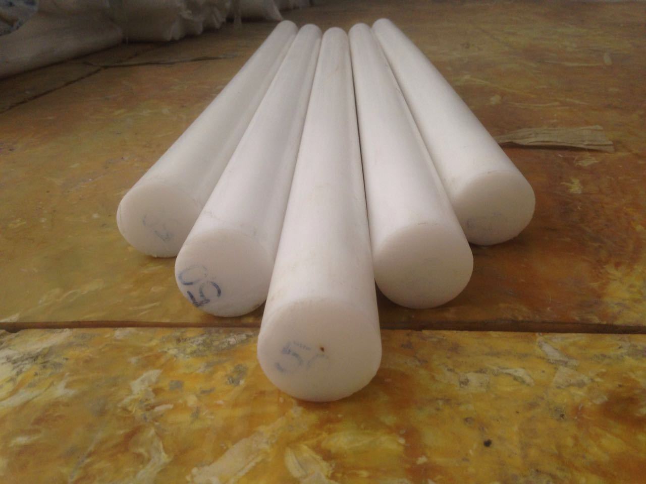 定制尼龙饼pe饼pp饼pom饼