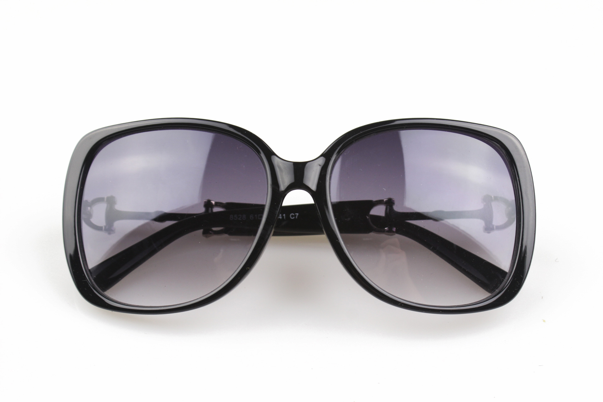 pc塑胶偏光女士太阳镜 女款墨镜百款混批 时尚地摊太阳眼镜