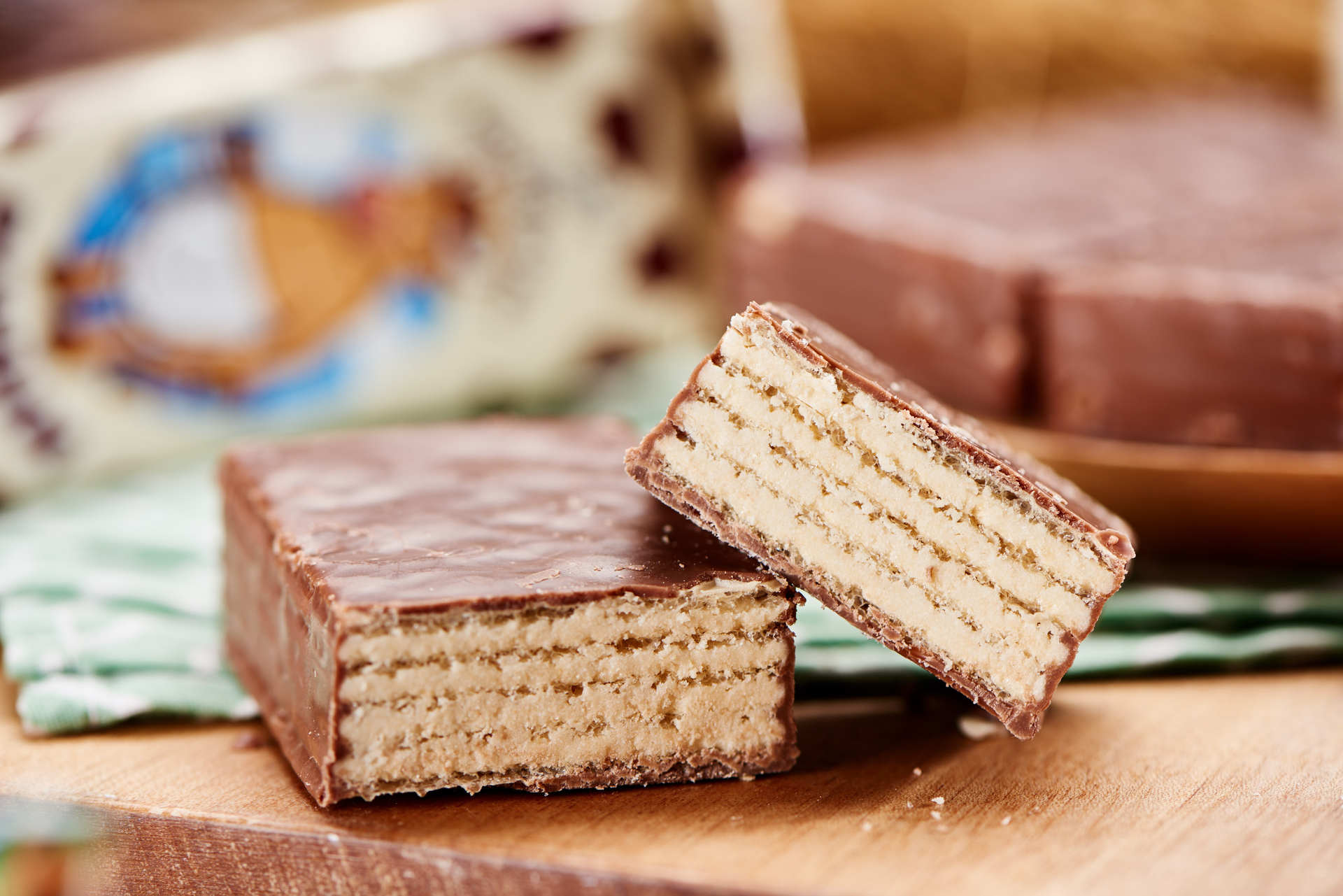 俄罗斯进口食品 康吉罗尼大牛威化饼干 奶罐威化饼干